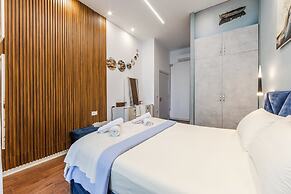 Marina Luxury Apartment