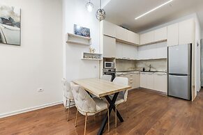 Marina Luxury Apartment