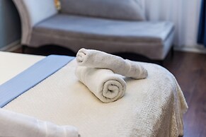 Marina Luxury Apartment