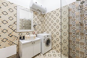 Marina Luxury Apartment