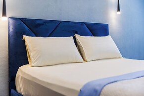 Marina Luxury Apartment