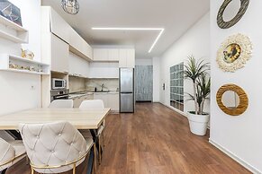 Marina Luxury Apartment