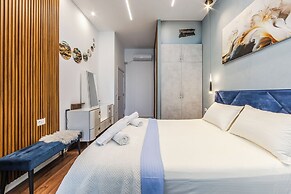 Marina Luxury Apartment