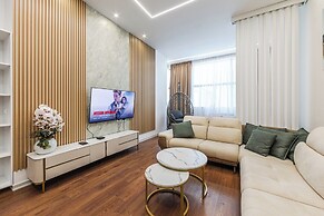 Marina Luxury Apartment