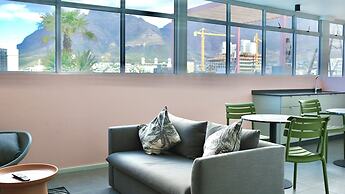 Urban Elephant The Rose