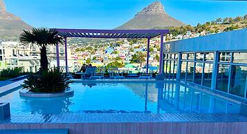 Urban Elephant The Rose