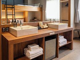 LACER OKINAWA NAHA MIEBASHI