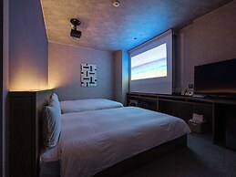 LACER OKINAWA NAHA MIEBASHI