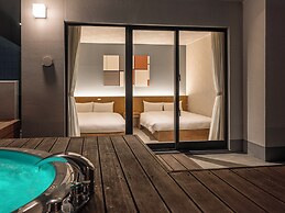 LACER OKINAWA NAHA MIEBASHI