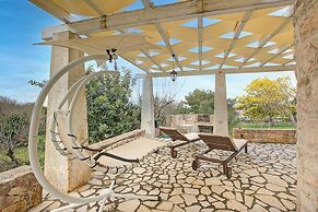 Trulli Silvana In Locorotondo