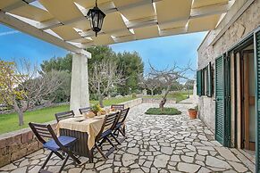 Trulli Silvana In Locorotondo