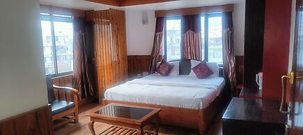 HOTEL KNIGHT INN BY ROH