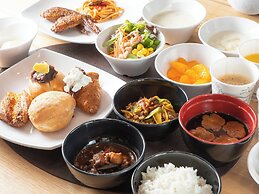 Premier Nagoya Natural Hot Spring Sakura-dori Exit