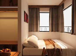 UNIQUE Creative - Grand Residence - Rooftop Pool