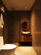 UNIQUE Creative - Grand Residence - Rooftop Pool