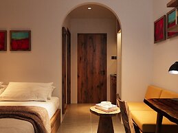 UNIQUE Creative - Grand Residence - Rooftop Pool