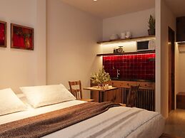 UNIQUE Creative - Grand Residence - Rooftop Pool