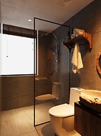 UNIQUE Creative - Grand Residence - Rooftop Pool