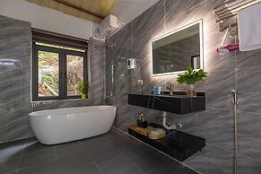 Hoang Minh Mountainside Villa