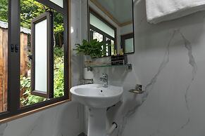 Hoang Minh Mountainside Villa