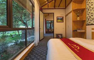 Hoang Minh Mountainside Villa