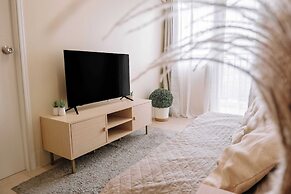 K2 Nordic-inspired Cozy Space