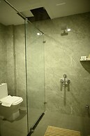 Purple Orchid Hotel