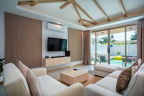 Sienna - 3BR Villa with Pool In Phuket