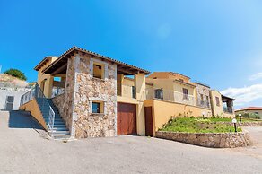 Residence in Malamurì near Budoni