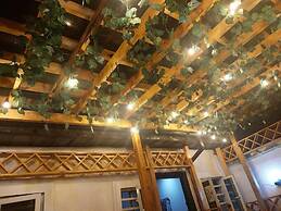 El- Rey Luxury Apartment