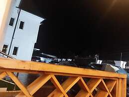 El- Rey Luxury Apartment