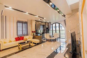 Luxury 3 br La Fleur Villa-Novaworld PT