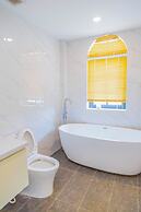 Luxury 3 br La Fleur Villa-Novaworld PT