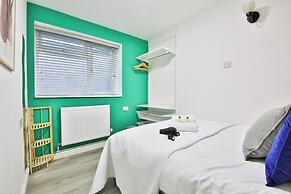 2 Bed Apartment Near Cardiff Bay