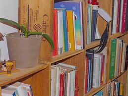 WINE HOUSE- SALUTATI 78