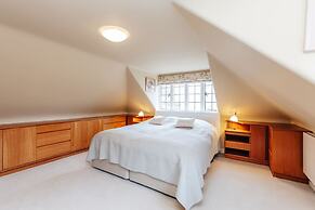 Summer Gaze House Sleeps 14 - From 1300 Per Night