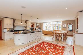 Summer Gaze House Sleeps 14 - From 1300 Per Night