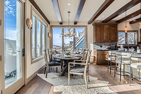 311 Ontario Mountain Majesty 5 Bedroom Home