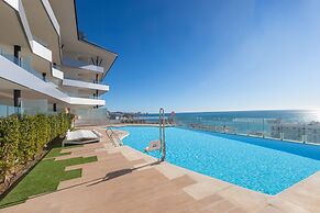 Bego a Sea View in Fuengirola