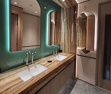 The MarQ Residences Luxury Suite