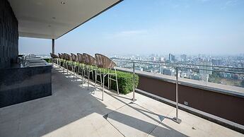 The MarQ Residences Luxury Suite