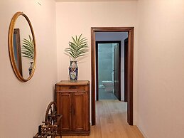 Agra Apartments