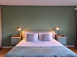 Agra Apartments