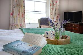 Linscott Farmhouse in Moretonhampstead