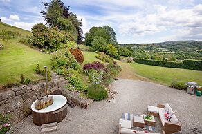 Linscott Farmhouse in Moretonhampstead
