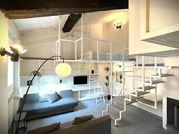 Casa Milano  -  Designer's Rhapsody