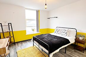 Willow Suite - 3br - Sleeps 8 - Central Blackpool