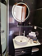 L'Orchidée - Luxury Suites