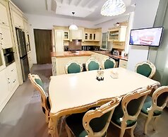 L'Orchidée - Luxury Suites