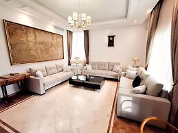 L'Orchidée - Luxury Suites